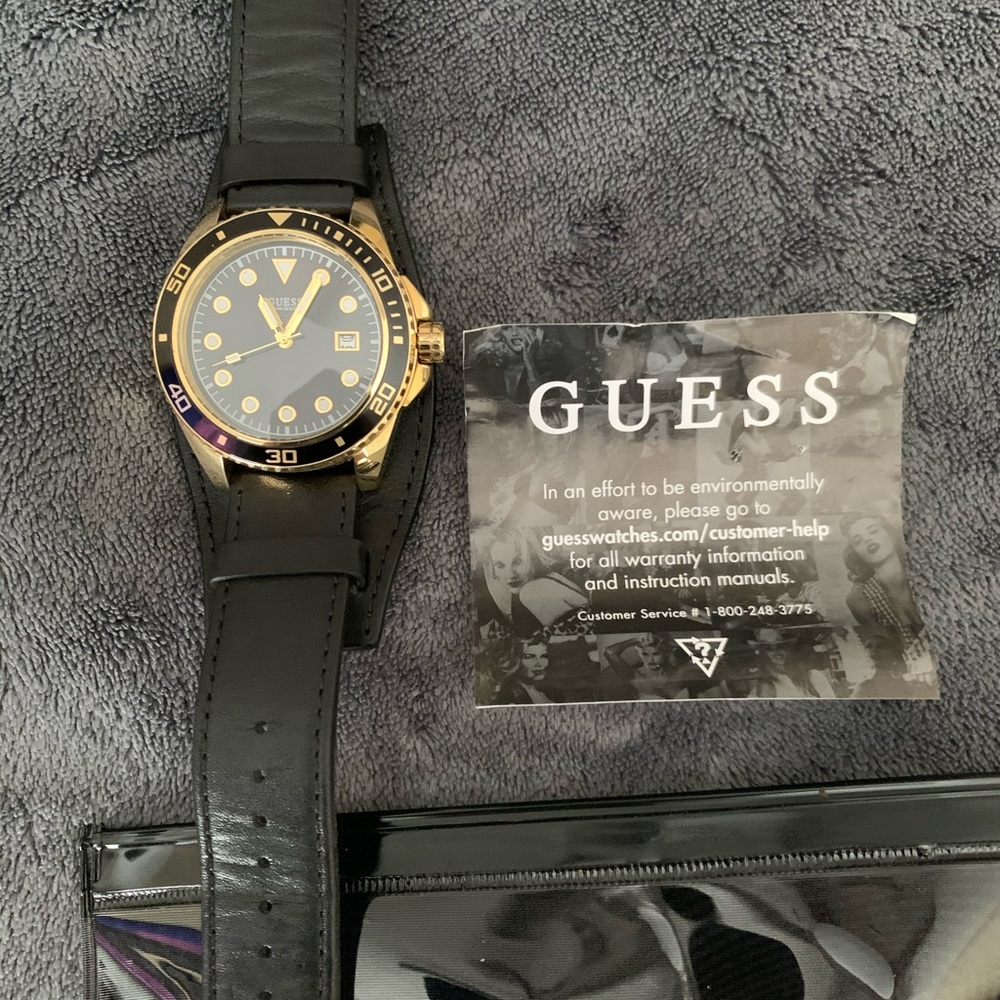 Men’s guess watch
